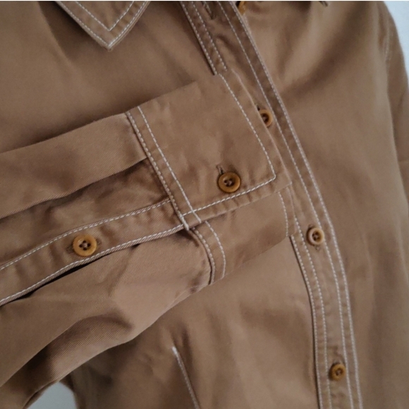 Darted Button Up Shirt In Regenerative Chino. Timber - Picture 7 of 12